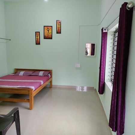 Kukke Guest Room Subrahmanya Luaran gambar